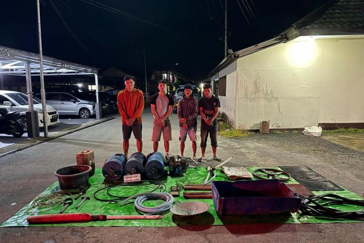 Penambang Emas Ilegal Bikin Perusahaan Sawit Rugi Rp 3,2 Miliar