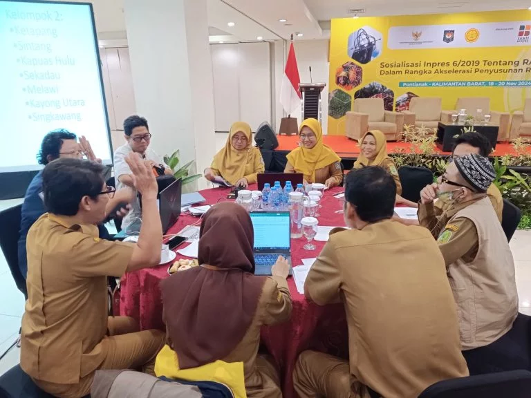 Kabupaten Sanggau Jadi Contoh Penyusunan Rencana Aksi Sawit Berkelanjutan di Kalbar