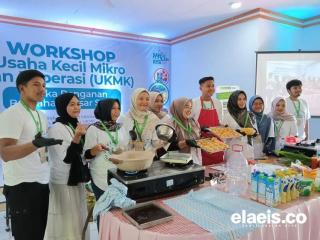 Antusiasme Tinggi, Peserta Workshop UKMK Sawit Praktik Olah Pangan Berbahan Dasar Sawit