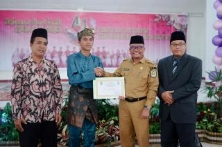 Hadiri HUT SMA N 1 Siak, Sekda Arfan Minta Siswa Pertahankan Prestasi Yang Telah Diukir