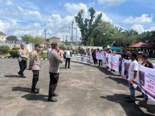 DPRD Sambas Gelar Hearing Selesaikan Sengketa Lahan Sawit Seluas 157 Hektar