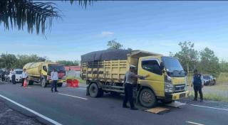 Satgas Gakkum Razia Angkutan Barang di Ruas Jalan Nasional Palangka Raya - Bagugus