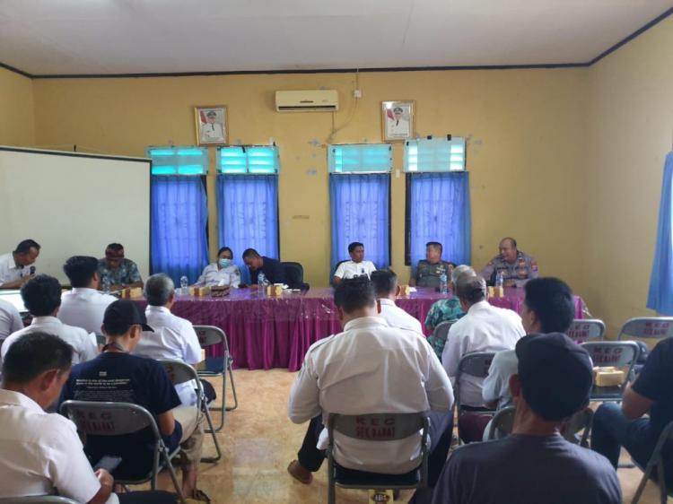 Tak Ada Kata Sepakat dengan Perusahaan, Warga Sekolaq Darat Blokade Truk CPO