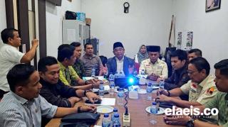 Tiga Jam di Arifin Ahmad, Rombongan Senator Inhu ini Sumringah