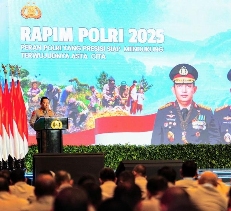 Diminta Tertibkan Lahan Sawit, Kapolri Persilahkan Jajaran Bentuk Satgas