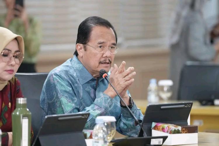 43 Perusahaan Sawit di Kalteng Belum Punya HGU, Begini Kata Senator Teras Narang