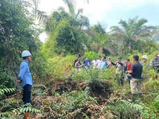 Tim PN Bangkinang Lihat Langsung Kondisi Kebun Koppsa-M yang Terbengkalai di Siak Hulu