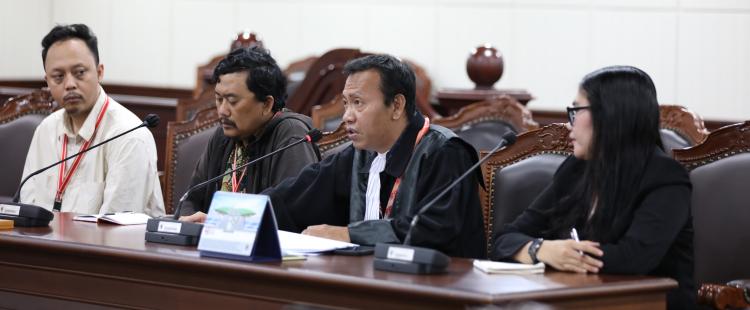 Perkumpulan Pemantau Sawit Perbaiki Permohonan Uji Materi UUCK Bidang Kehutanan