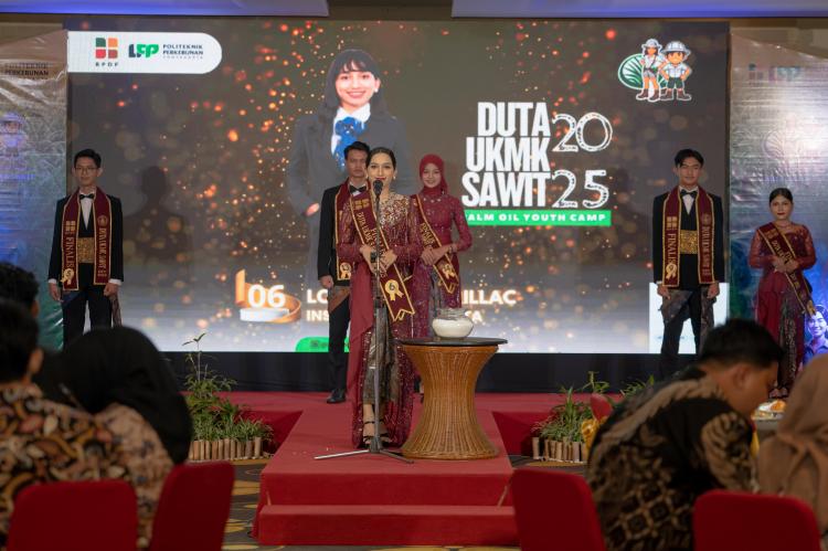 Loiuisa, Gadis Dari Timur yang Aktif Kampanyaken Sawit Baik