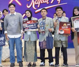 Tim Mahasiswa INSTIPER Yogyakarta Raih Juara 2 Nasional Essay Competition Startup Founder Clash 2025