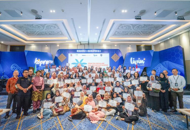 Didukung BPDP, SAMADE Gelar Praktek Regulasi dan Prosedur Ekspor Produk UMKM Kelapa Sawit