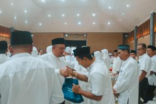 136 Jemaah Calon Haji PTPN IV Regional III Bertamu ke Baitullah