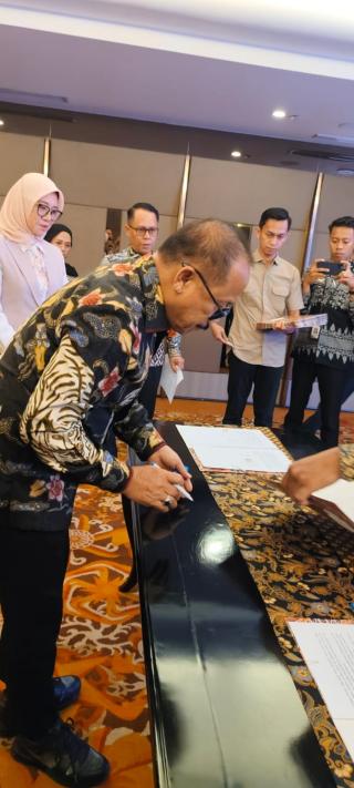PAD dari Sawit dan Galian C di Sulbar Naik dari Rp 300 Juta Jadi Rp 12 Miliar/Tahun