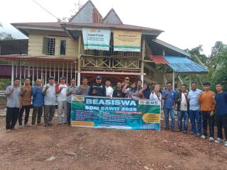 SPKS Sosialisasikan Beasiswa SDM Sawit Kepada Anak Petani Sawit di Sultra