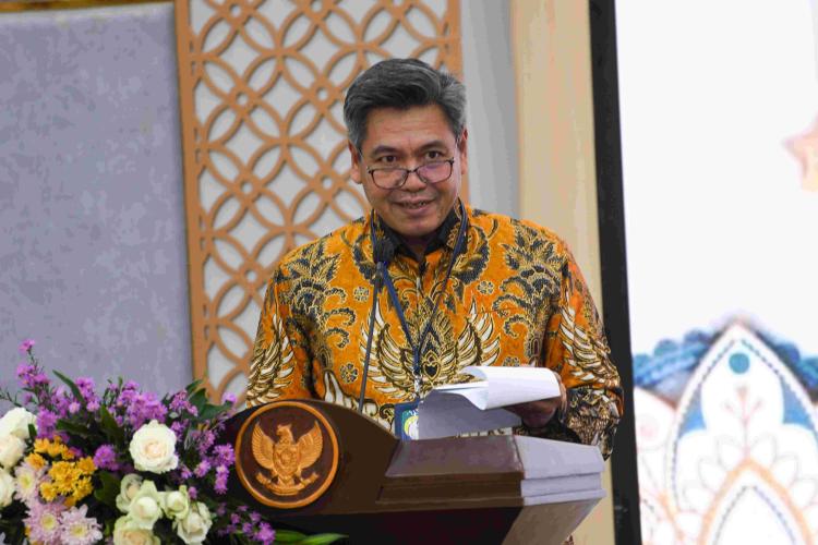 Pacu Hilirisasi, Kemenperin Dukung Produksi Nira Gula Merah dari Batang Sawit Tua