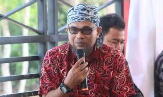 Perusahaan Sawit di Kalbar Gasak Hak Buruh, Korban Terus Berjatuhan!