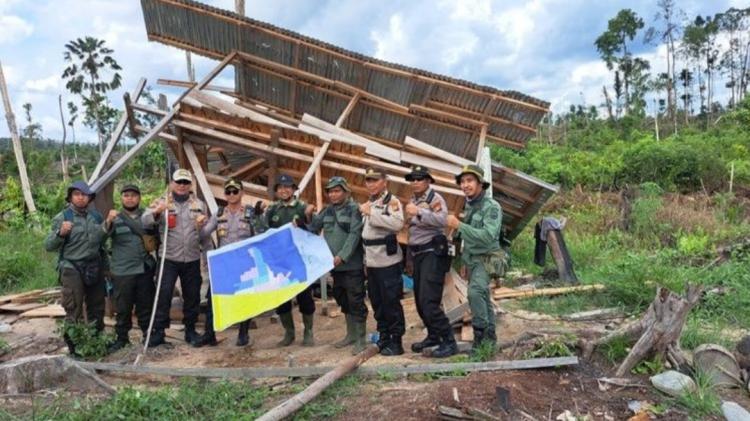 Kemenhut Tegaskan Tidak Ada Pembiaran Aktivitas Ilegal di TNTN