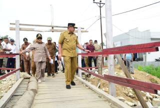Truk Sawit dan Tebu ODOL Picu Jalan Rusak, Pemprov Gorontalo Kirim Tim ke Perusahaan