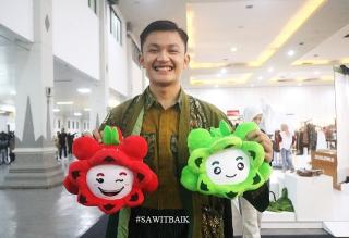 Dari Lilin Batik hingga Rompi Anti Peluru, Kampanye Sawit Baik Eksis di Jogja Fashion Week