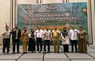 Permudah Akses Bantuan dan Naikkan Daya Saing, Petani Sawit Kuansing Dilatih Perkuat Kelembagaan