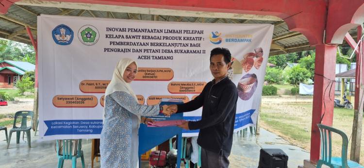 Teknologi Peraut Lidi Sawit Unsam Tingkatkan Produktivitas Perempuan Desa di Aceh Tamiang