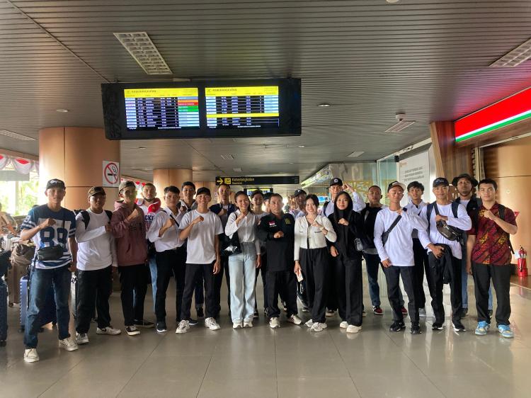 26 Anak Petani Kembali Dilepas Apkasindo Kalbar Untuk Pendidikan di AKPY