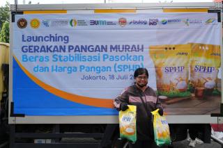 Perluas Distribusi Beras Murah, PalmCo Salurkan 195 Ton SPHP ke Tiga Pulau