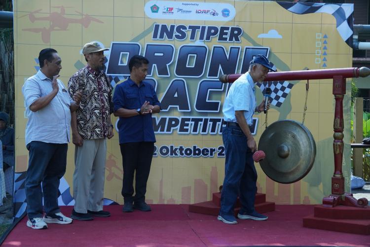 INSTIPER Yogyakarta Gelar Instiper Drone Racing 2025