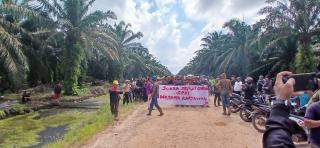 Tuntut Plasma 20%, Warga Rupat Masih Terus Bersitegang dengan PT Priatama Riau