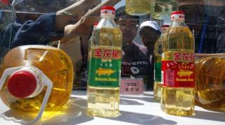 Kedelai AS Dicuekin, Trump Ancam Minyak Goreng Tiongkok Dilarang Masuk Amerika