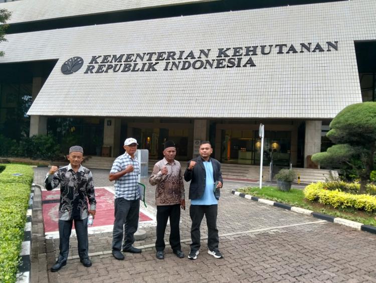 Kebun Masuk Kawasan Hutan, Petani Resah Kehilangan Mata Pencaharian 