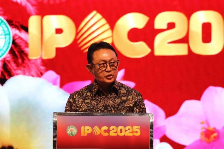 Penutupan IPOC 2025, Bos GAPKI Minta Media Lawan Narasi Negatif Sawit