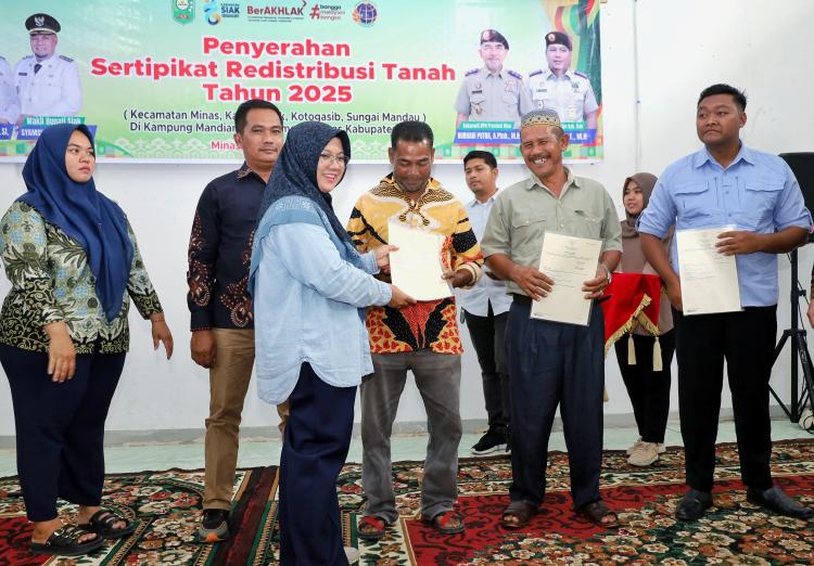 Lahan Sawit Rakyat yang Masuk Kawasan Hutan di Siak Mulai Dilepas 