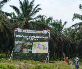 Petani Koperasi Tani Bahagia Gelisah Lantaran Terancam Kehilangan Mata Pencaharian