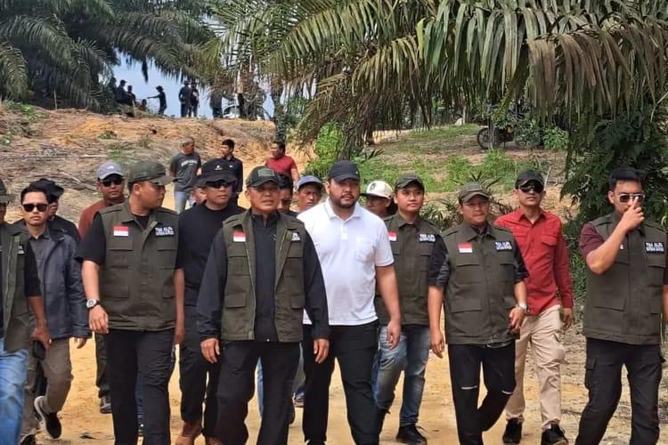 Pekebun Sawit Tesso Nilo Tolak Hengkang, Pemerintah Dituduh Pilih Kasih dengan HTI