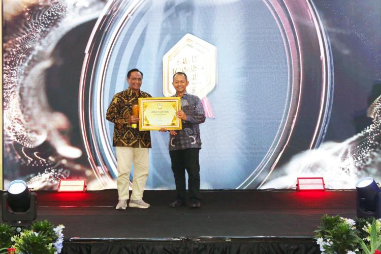 INSTIPER Yogyakarta Diakui Berkat Terobosan Teknologi Sawit di SIA 2025