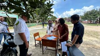 Dukung Peningkatan Mutu Pendidikan, PTPN IV Regional 4 Bantu Meja Kursi SDN 158 Muaro Jambi