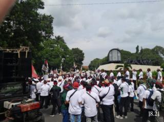 Kekecewaan yang Berlarut di Ijen: Kala Kebun Kopi Negara Rusak, Rasa Aman Pekerja Ikut Tercabut