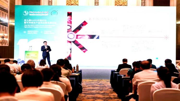 China Paksa Industri Ikuti Standar Hijau Ketat