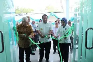 Gedung Pusat Kajian Komoditas Perkebunan di Unila Diresmikan