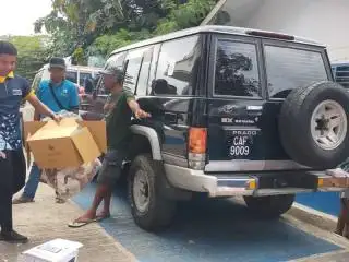 Toyota Prado dan Land Cruiser Berpelat Nomor Malaysia Dipakai Langsir Sawit di Sebatik