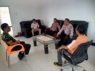 Polsek Tanah Jawa Tampung Curhat Karyawan dan Manajemen Pabrik Sawit