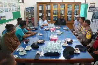 Polisi Kawal Aktivitas PT Permata Hijau Pasaman I di Lahan Sengketa dengan Masyarakat Kapa