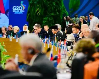 Di Sesi Ketiga KTT G20 Brasil, Prabowo Singgung Penggunaan Biodiesel dan Pensiun PLTU Batu Bara