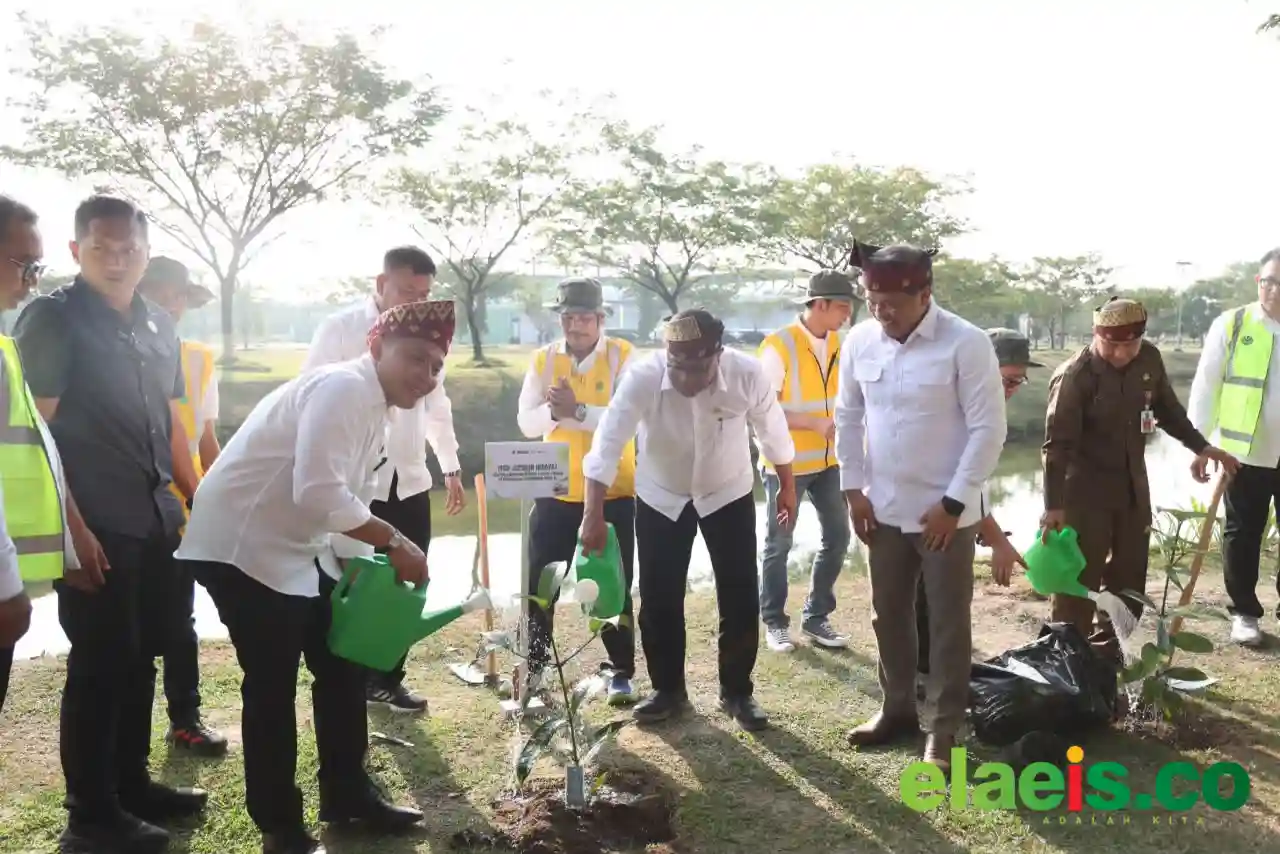 Menteri Lingkungan Hidup-PTPN IV PalmCo Luncurkan Gerakan Tanam 1,5 Juta Pohon