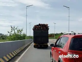 Sudah Ada Aturan, Truk Angkutan Sawit Masih Saja 'Bandel' di Bengkulu