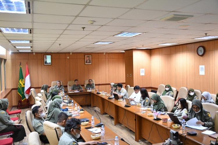 Para Pekebun Diharapkan Memiliki Kemampuan Literasi Informasi