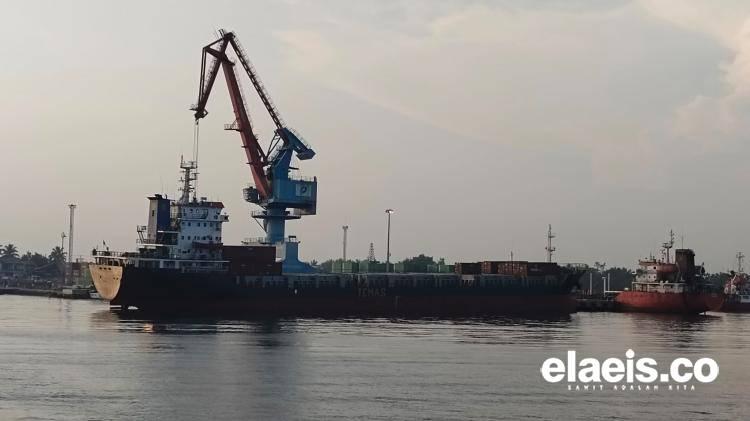 Perkembangan Industri Sawit di Pelabuhan Pulau Baai Belum Maksimal