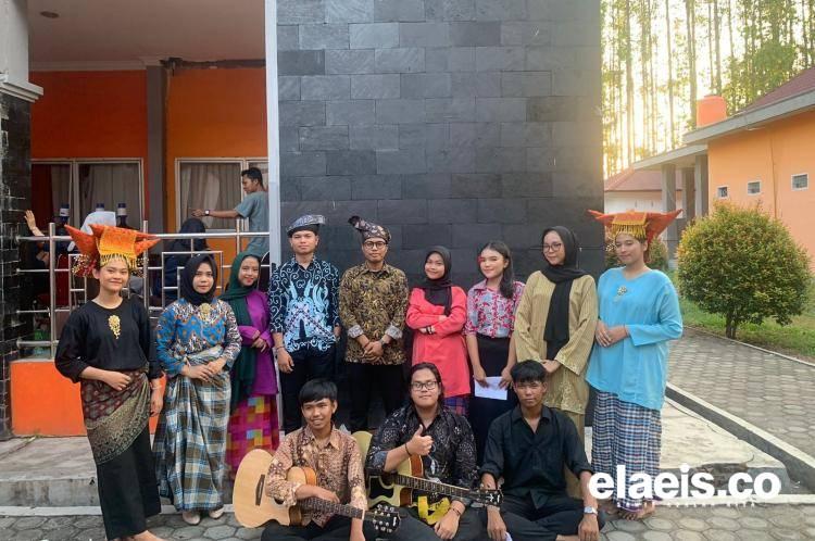 Lidah-lidah Multikulturalisme ala Anak Pekan