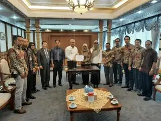 Pemprov Kalbar Apresiasi Kontribusi GAPKI Bantu Renovasi Gedung Pusat Pelatihan